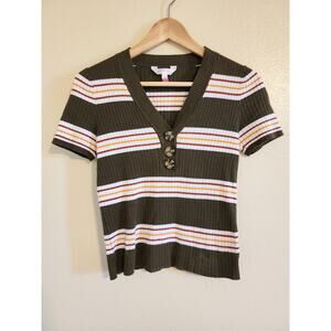 NO BOUNDARIES Dark Green w/ Yellow Red Stripes V-neck Crop Top Sweater Size M